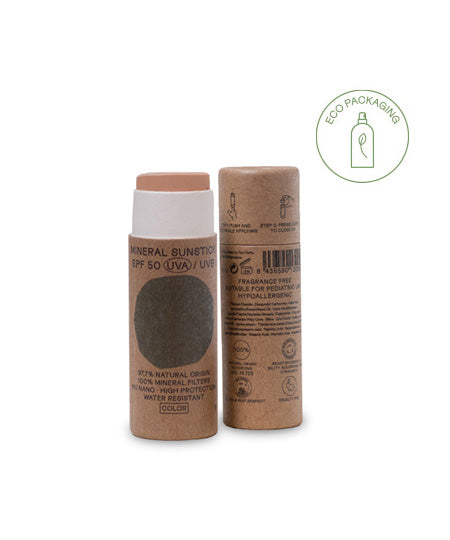 Protección solar pantalla con color SPF 50